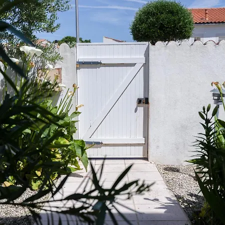 Apartment Belle Maison Familiale Avec Piscine Et Jardin