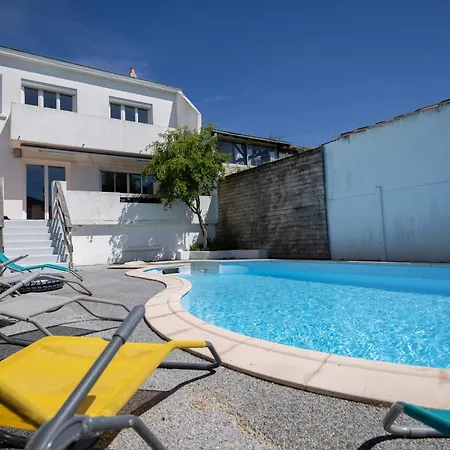 Belle Maison Familiale Avec Piscine Et Jardin Puilboreau
