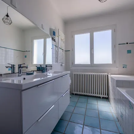 Belle Maison Familiale Avec Piscine Et Jardin Apartment Puilboreau