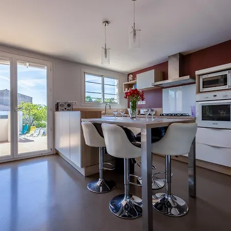 Belle Maison Familiale Avec Piscine Et Jardin * Puilboreau